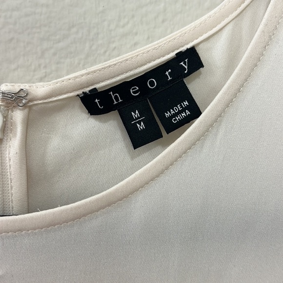 NWOT Theory Cream 100% Silk Tank Top with Zipper and 2 Small Slits - Picture 4 of 6